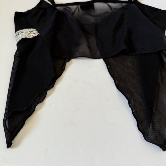 Blanc Clothing Back Sheer Lace Cropped Cami‎ Size Small - Picture 8 of 10